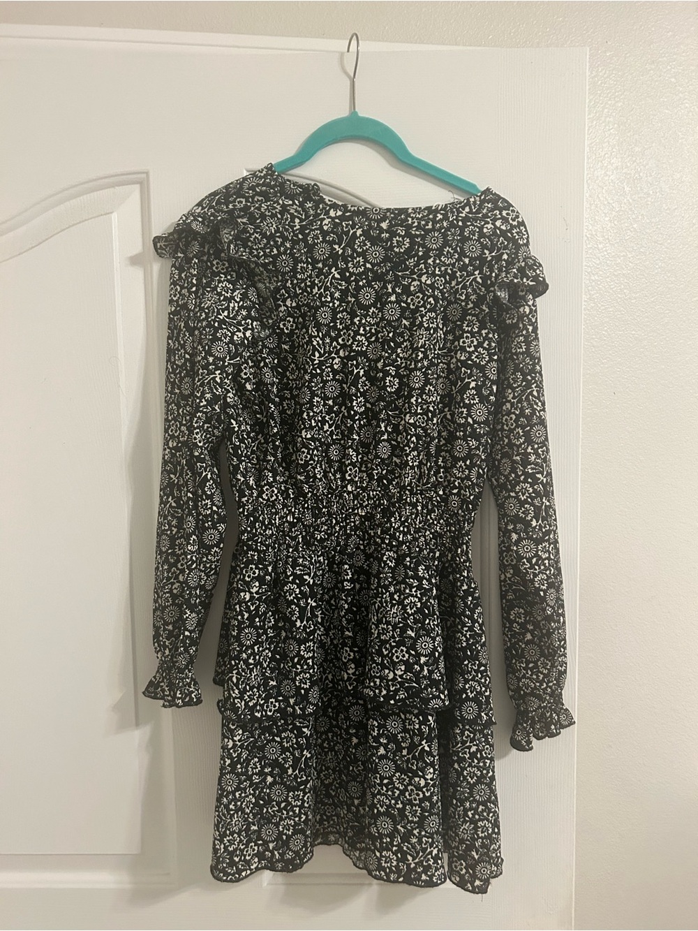 Zara Black & White Floral Ruffle Long-Sleeve Dress